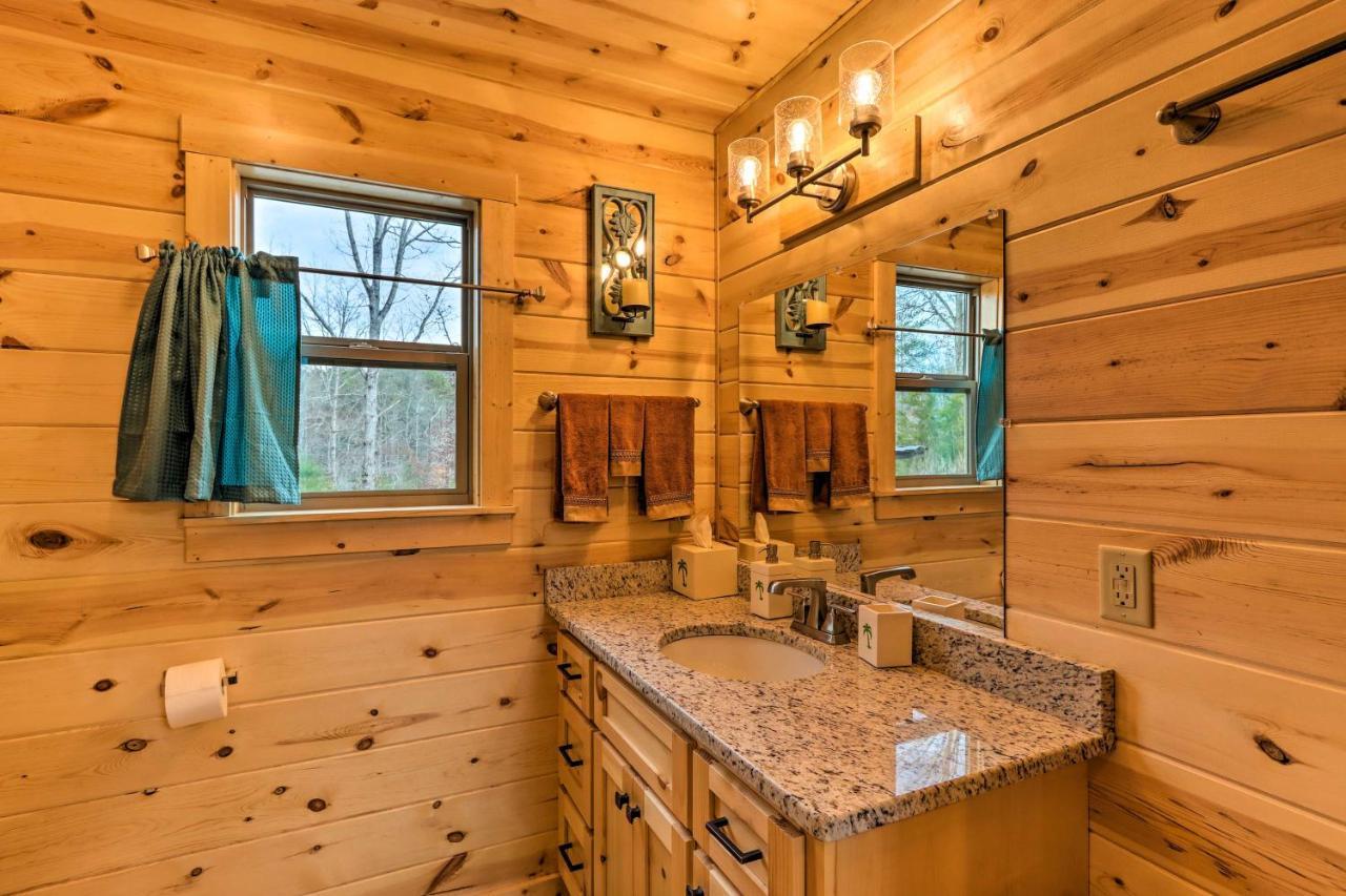 Cozy Mtn Cabin Spacious Deck And Forest Views! ميرفي المظهر الخارجي الصورة